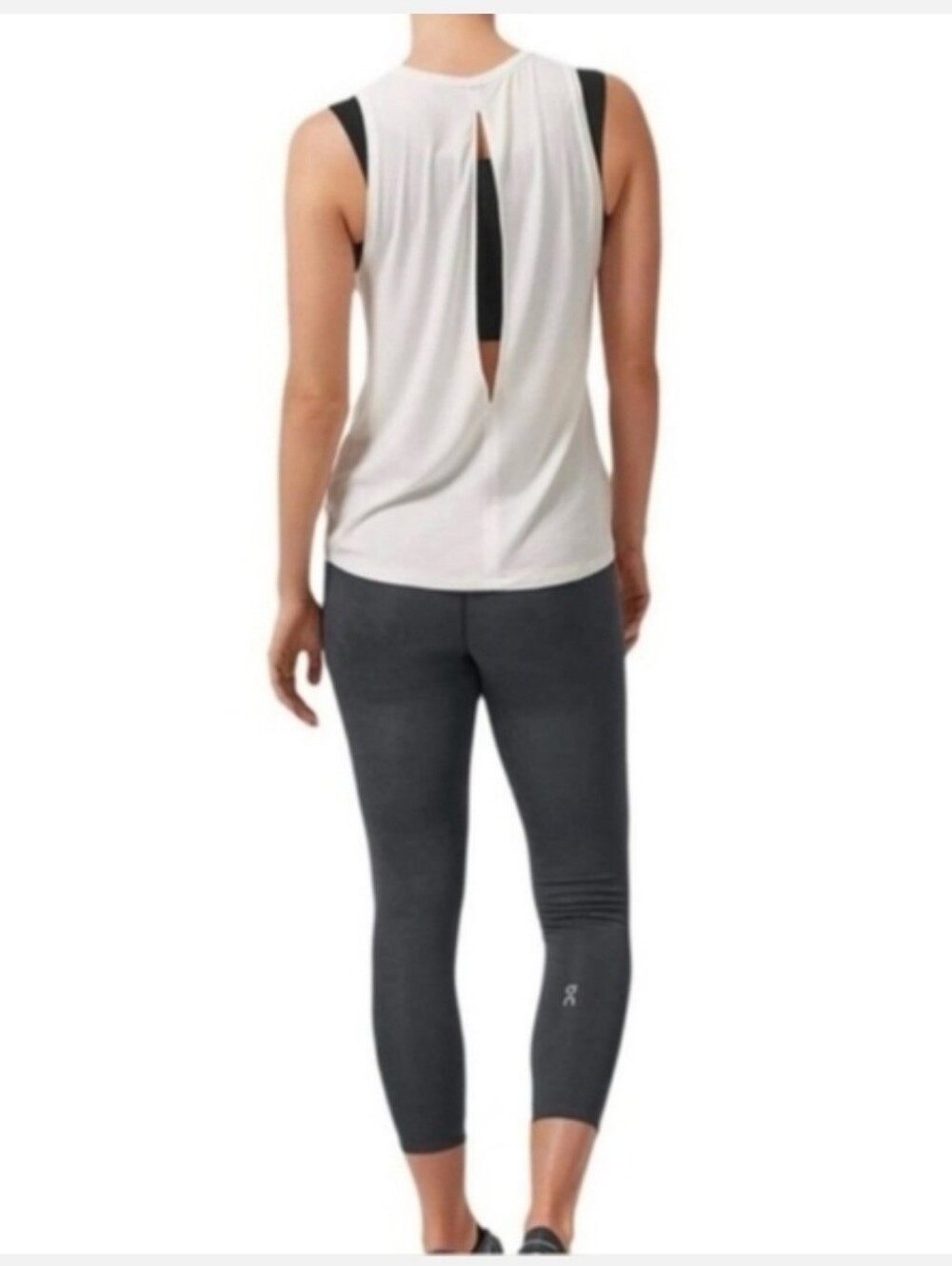 On Cloud On Running White Sleeveless Active Tank Top Women's Size Large